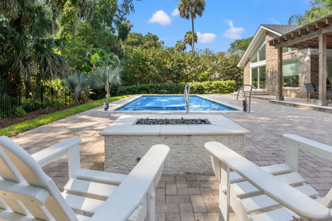 Aerial backyard pool view in Ponte Vedra & Jacksonville, FL